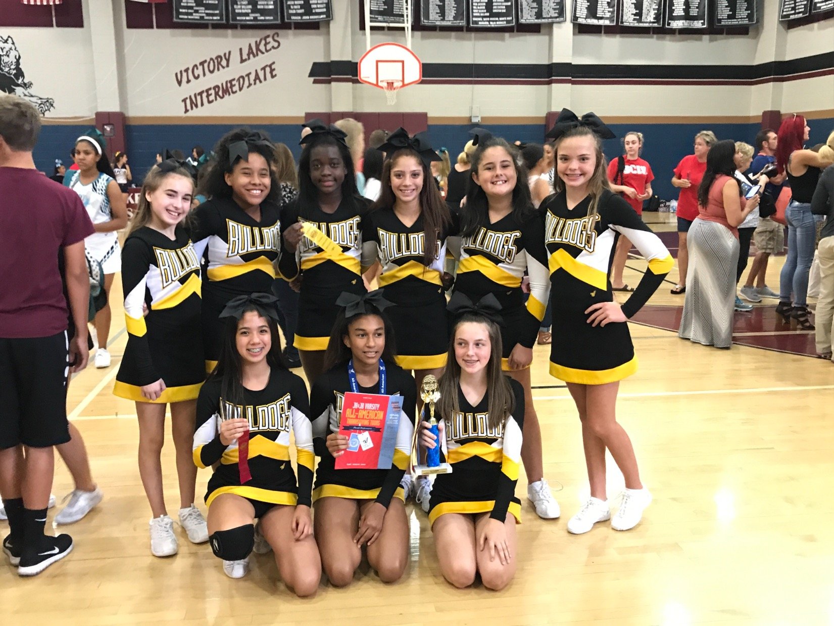 BIS_Beauties's profile picture. Chelisa Lacy, Brookside Cheer Coach🐾 #OwnIt #BringIt #WinIt #Repeat