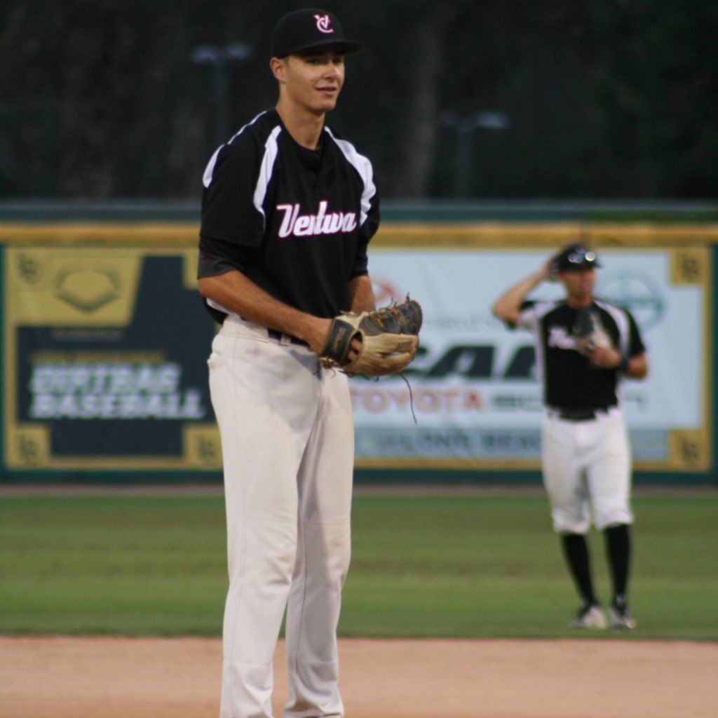 Robbie_Stowell's profile picture. 