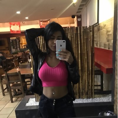 Una Chica Sexy Que Baila 😏😈😇 instagram: saradiva98