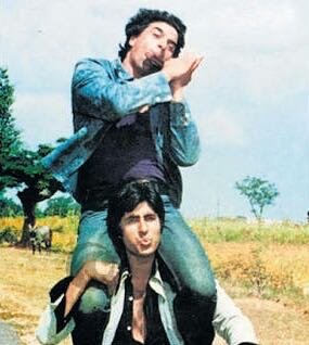 unbiased_brain's profile picture. Wants the time ticking around me..wish gamesetmatch for india...inclined 2wrd right,not far right..cunning is my way...new to twitter....