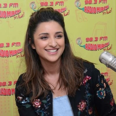 ParineetiCDaily Profile Picture