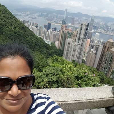 NiroopaR's profile picture. South African of Indian Origin
#GG33