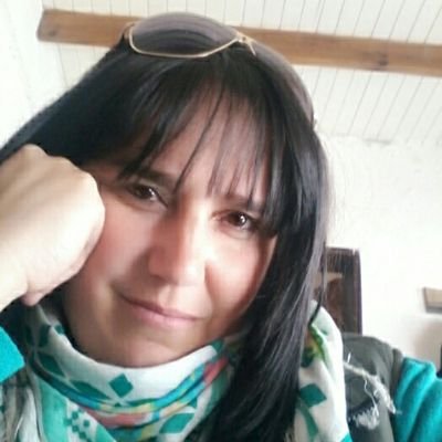 No puedo conseguir, cambiar ni  corregir lo  que me corre en las venas..