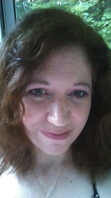 Aspiring artist, over-the-hill college student, mom, doer, and thinker. I would love to time travel and tell my younger self,