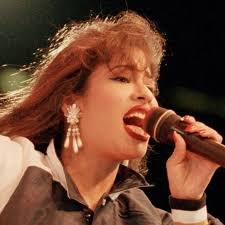 😇Selena Forever😇
April 16,1971-March 31,1995
'The goal isn't to live forever but to create something that will' - Selena