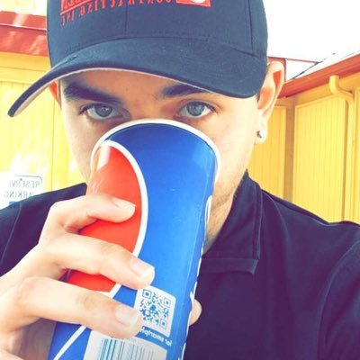 HitThtCris_17's profile picture. No Try, Only Do