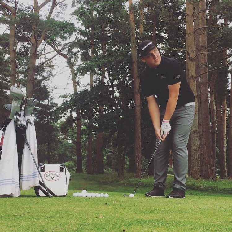 20 year-old golfer at University of Birmingham. Golf squad captain 2017-18. Coached and mentored by @alexmbeckett Follow my Instagram @gilesevans5011.