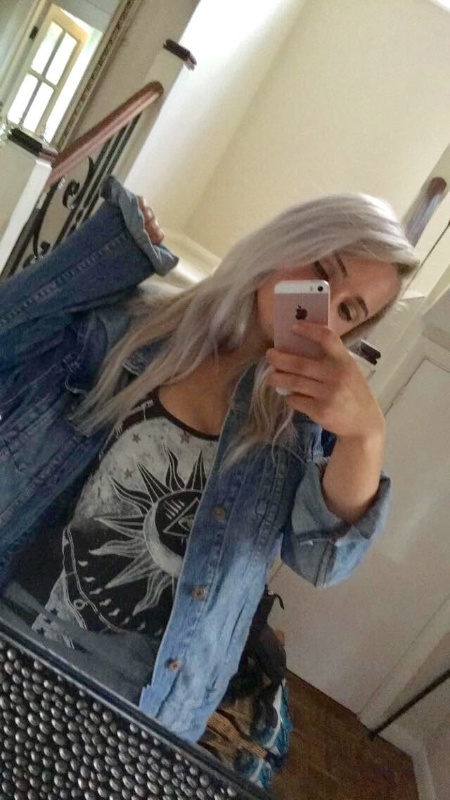 TALIAMA3's profile picture. Funky 

She/her