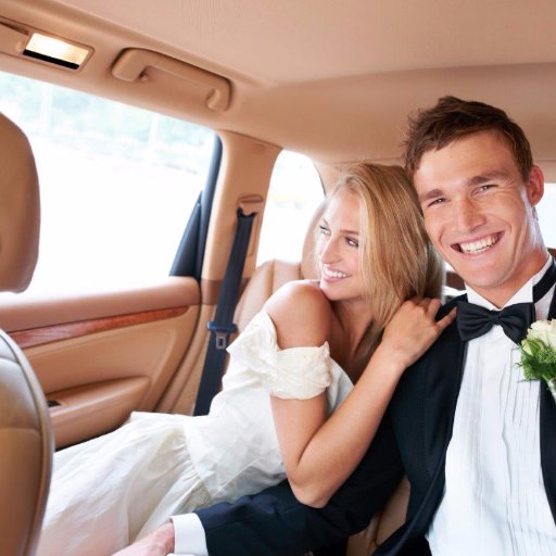 TopCTLimo provides executive class airport limo, SUV, charter van & car service for the great people, and offering limo service to all Major US Airports.