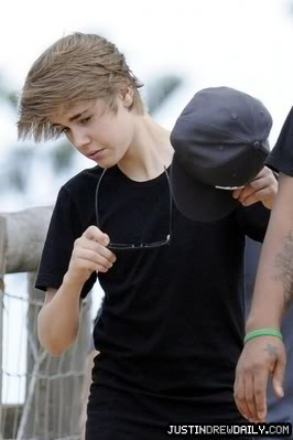 truebiebsfan's profile picture. Hello there! σffι¢ιαℓ вєℓιєвєя . I ♥ & support Justin. @justinbieber @thecodysimpson @liltwist @PleasureEllis @Michael_Vargas & @TheEllenShow are following me!