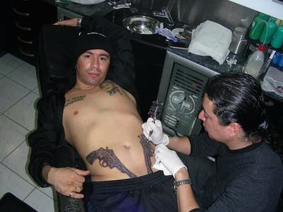 Tatuajes y Piercings en Bond Street - Argentina