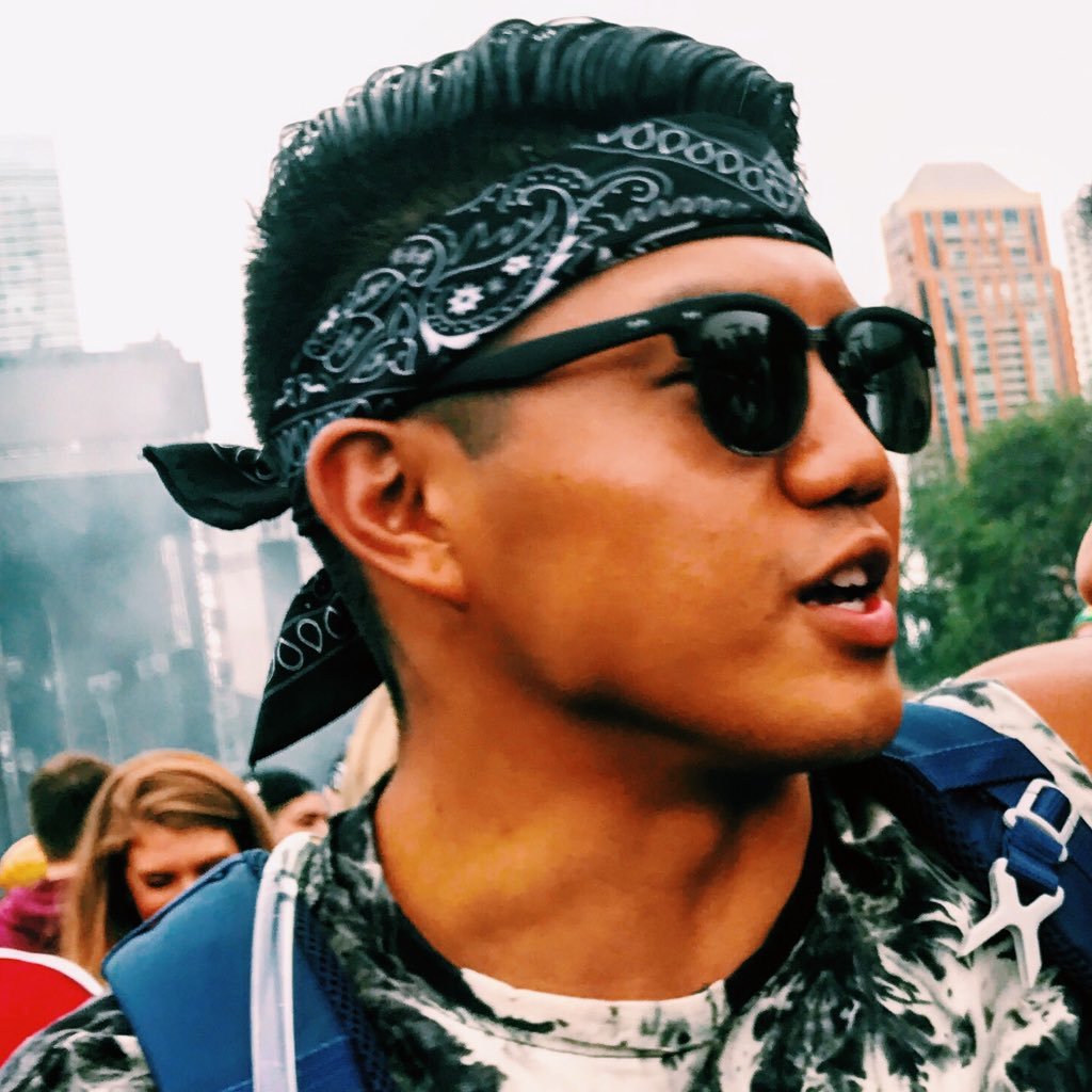 thepnoy's profile picture. yeet