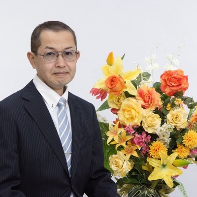 第1級陸上特殊無線技士、2アマ完全閉局済み、ロスレス配信以上オーディオ、社長様承認済み70歳2032年10月31日まで定年延長の見込み、知的財産と特許、長寿命化、数学と電子工学(通信用デジタル半導体回路設計)、AI 使いのgit hubプログラマー、au、キャッシュレス決済で一括払いとあとから分割払い、No DM
