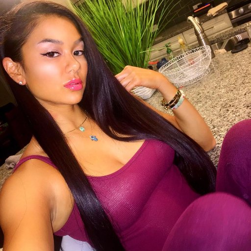 am a single woman and am looking for someone that i will love as well...