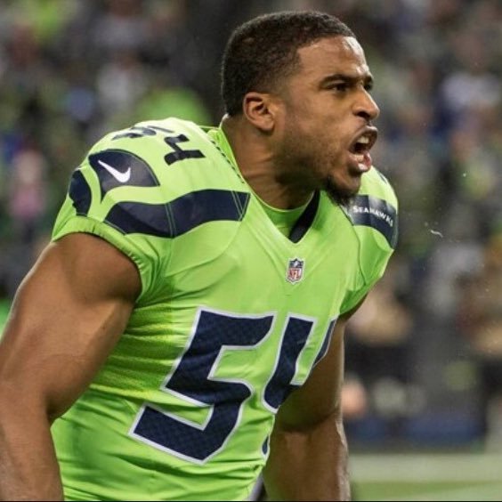 Seahawks fan till i die. Huge fan of #54 Bobby Wagner. Tennessee, Seahawks, Dodgers, Predators.