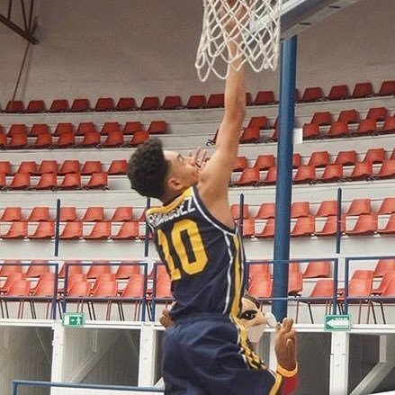 maxrodriguez02's profile picture. 