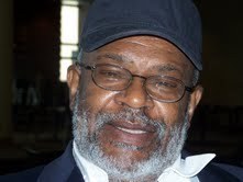 Intelligent Black Man desiring more knowledge of what it takes to please and keep happy an intelligent woman!!!