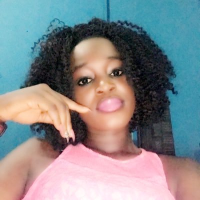 Esther05821789's profile picture. 