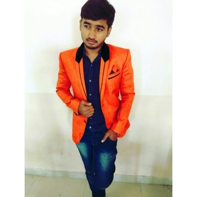 Indian.. 🇮🇳🇮🇳🇮🇳.. cricket lover..🏏..foodie..🍗🍟🍔🍕