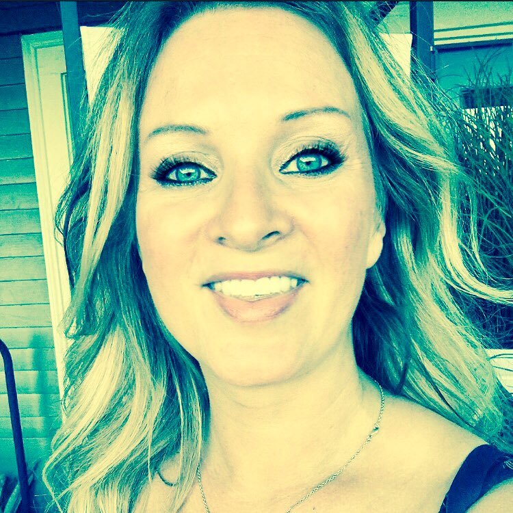 design geek brand strategist #Branding #Design #WebDesign #Marketing #Tech / Kistner Creative tweets @kistnergrouppdx / IG @erinkittykistner