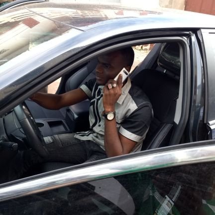 Abahuraira8's profile picture. God Says man is honarbly