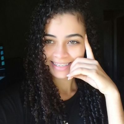 ❤ Ela é o mistério da noite mas também a luz dia. É capaz de ser poeta e ao mesmo tempo, ser poesia.⭐❤ღLucasღ Maktub ❤