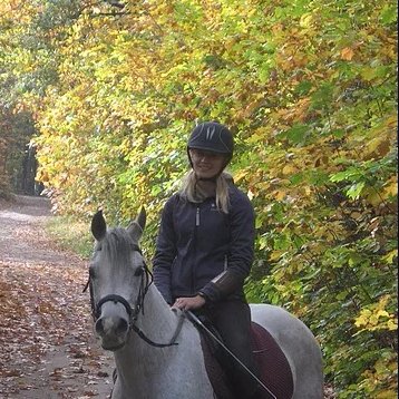 Born&raised in Istanbul and my parents are from Ohio so I always identified as being part of the Turkish American Community. Horses are big part of my home life