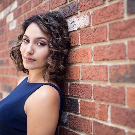 Belizean-Canadian mezzo-soprano, force-free dog trainer, vegan foodie, guardian to bentley, gus & grey