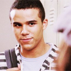 MegaStudJake's profile picture. I'm really not okay with this. I look like a gay thundercat.