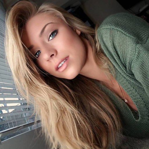 Emon85Lara's profile picture. 