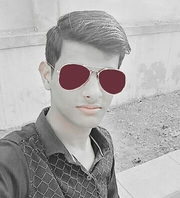 Mustaksumro009's profile picture. 