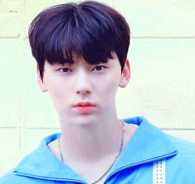 귀여운 황민현💕💕 펌 O 로고수정 X