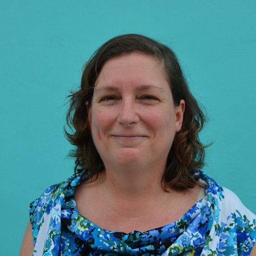 International School Teacher, Librarian and ED Tech Coach, ADE, enjoys photography, books, family & friends