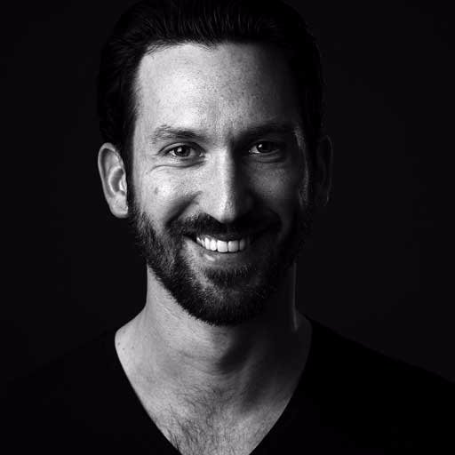 TonyHammarlund's profile picture. Digital marknadsförare & Podcaster