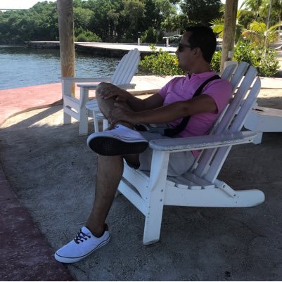 zantos82's profile picture. Jefe de Proyectos