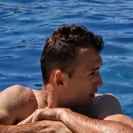 Mihai_V97's profile picture. Sporturi, Fotbal, Muzică, Vedete TV, Actori și actrițe, Filme, Călătorii, Tehnologie și știință, Spațiu, Artă și cultură, Design și arhitectură,  Fotografie