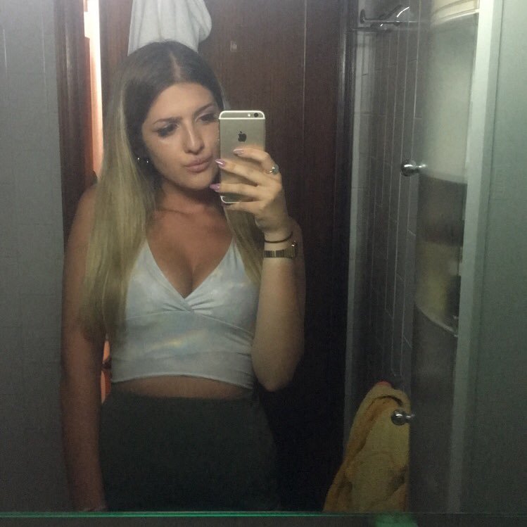 Babs_m25's profile picture. 