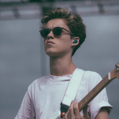 bibbyposts's profile picture. a fan account that’s here to post all things reece bibby (main: @girImeetstroye)