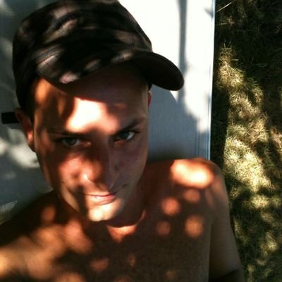 rriviere16's profile picture. social, patriote et honnête. ... c est déjà pas malⓂ️