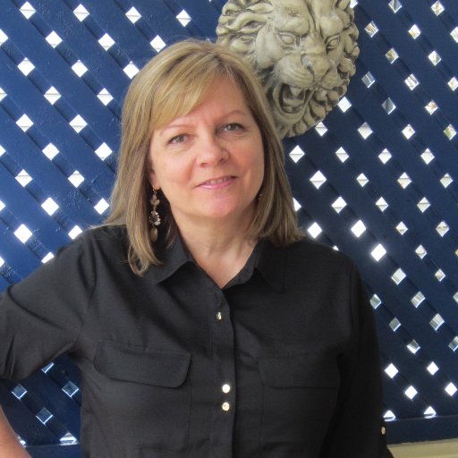 jbj_jboucher's profile picture. Creative * Spiritual  * Fiere maman de deux belles filles. I love historical buildings, their architecture fascinate me.