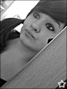 xFLORiix's profile picture. α gιяℓ ωιтн ∂яєαмѕ. тяу тσ ∂σ тнє вєѕт σƒ нєя ℓιƒє. ƒσℓℓσω мє αη∂ ι ƒσℓℓσω вα¢к =)