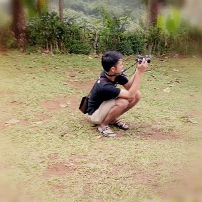 ione_theblues's profile picture. enjoy