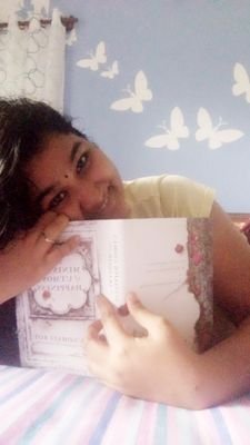 drlakshmi_nair's profile picture. I could cast a spell but my fingers are tangled in my mane!