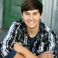 KeatonKjzsfxn's profile picture. Sophomore at Highland Park HS
