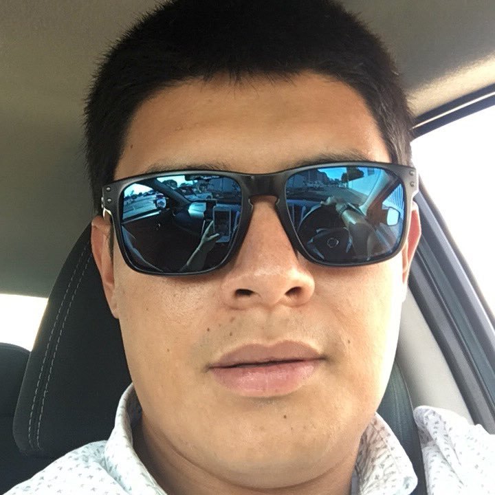 evilguard7's profile picture. Ven cerca de mí, habla con tus compatriotas, despiértalos del sueño de los homicidas. Y me vine a detener el crimen. Felipe Ángeles, pieza en tres actos. EG.