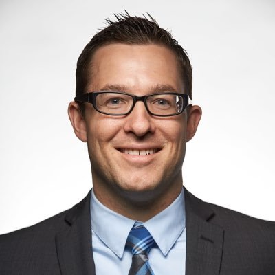 I am a Product and Marketing Manager at Hunter Industries, managing lighting brands such as FX Luminaire and Holm.