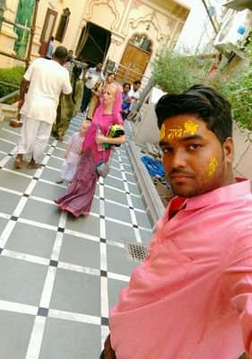 VishalJ45304461's profile picture. Business and Financial News