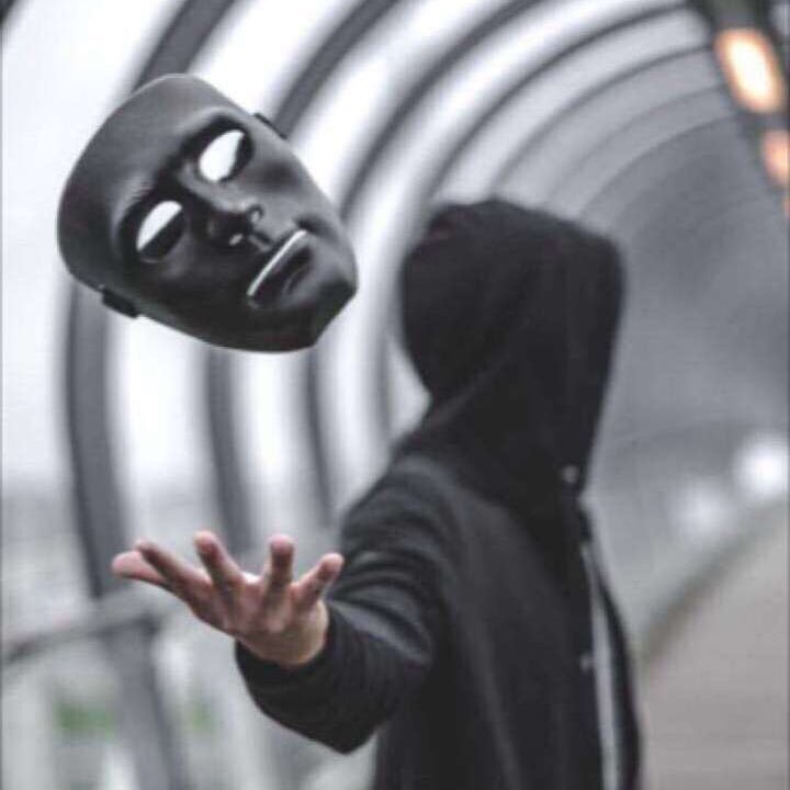 wld_rak10's profile picture. … ɪ'м иστ τнє вєsτ, вυτ ɪ'м dɪг̵̵г̵̵єяєиτ .. 💯