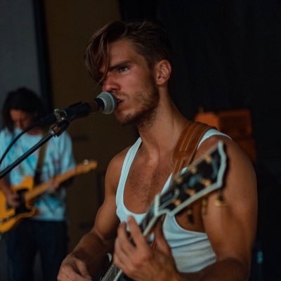 potatabatata's profile picture. ~ I didn't choose the Fandom Life, the Fandom Life grabbed my hand and whispered RUN ~