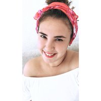 Seray Kağan (@seraykgn) Twitter profile photo